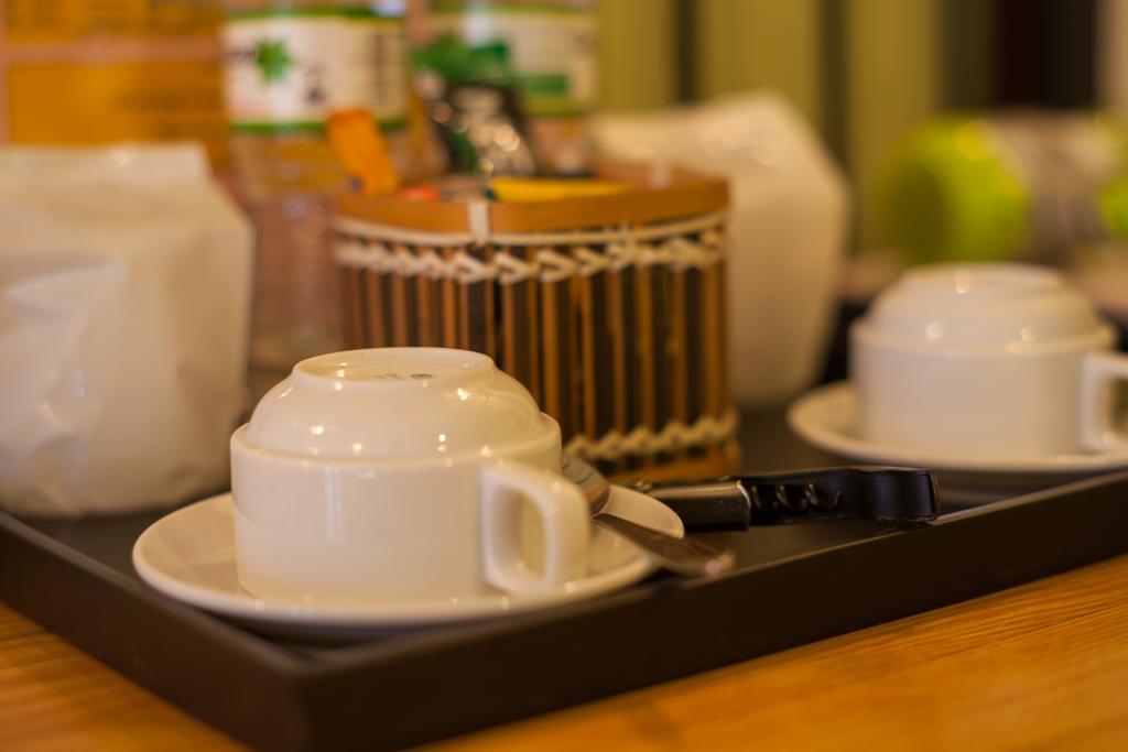 Iris Boutique Hotel هانوي المظهر الخارجي الصورة